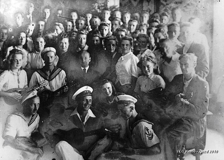 03 Chor i zespol muzyczny.jpg